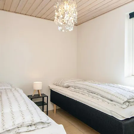 Luxury House With Sjolund
